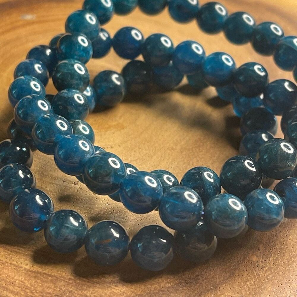 Apatite gemmy teal stretch beaded bracelet 7” crystal healing beads 8mm